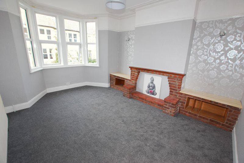 Property photo 2 of 11 Photo 12