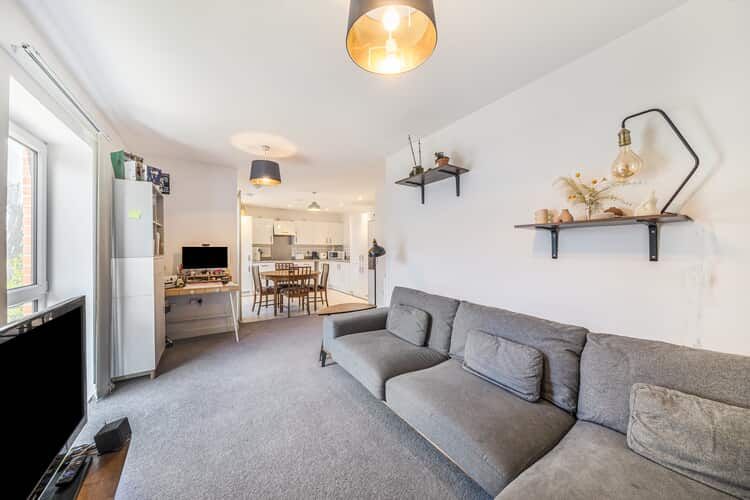 Property photo 3 of 21