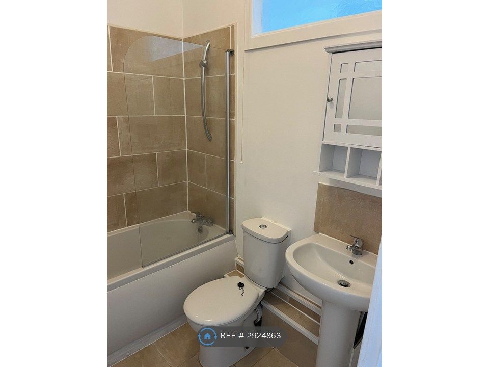 Property photo 3 of 3