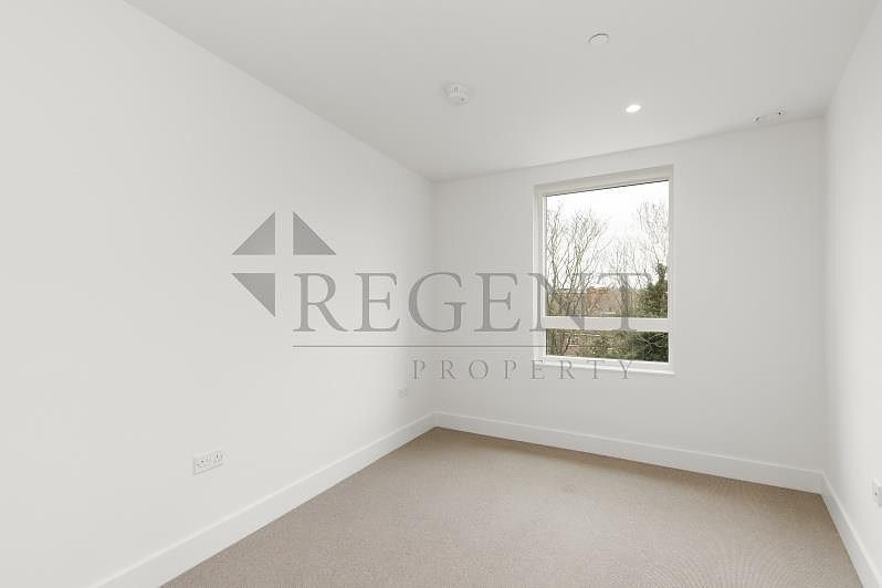 Property photo 3 of 7 Bedroom