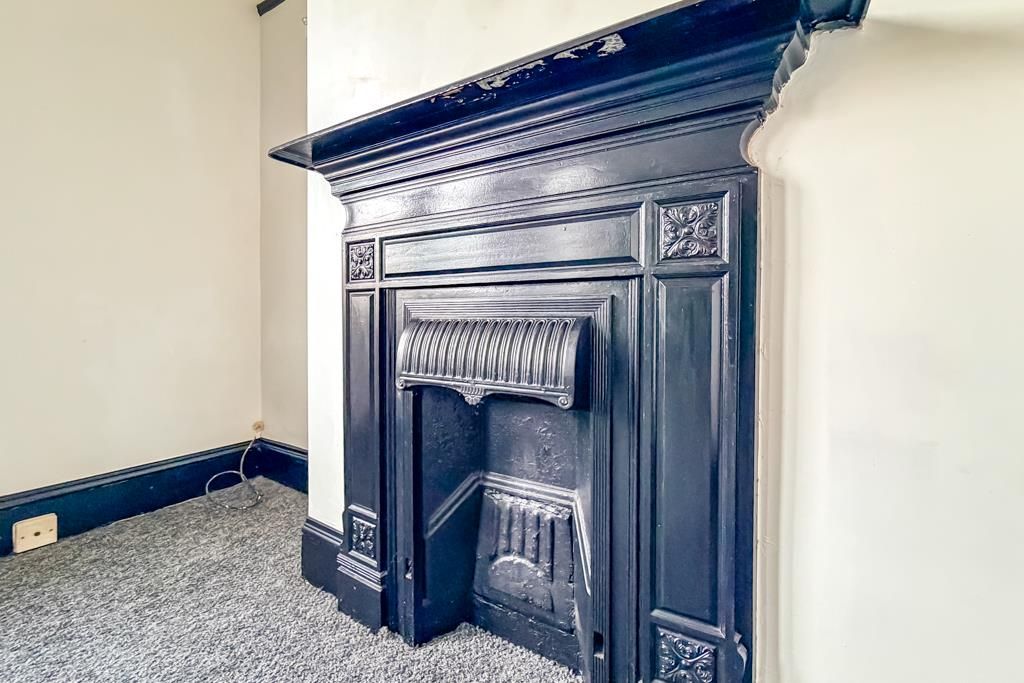 Property photo 3 of 9 Lounge