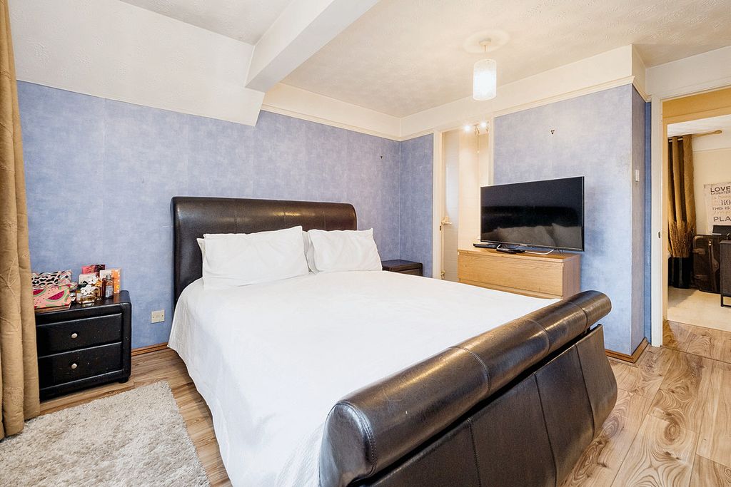 Additional image 14 of 4 bed detached house for saleAdvice Avenue, Grays RM16