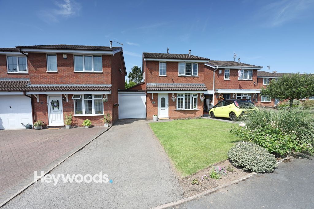 Property photo 1 of 35