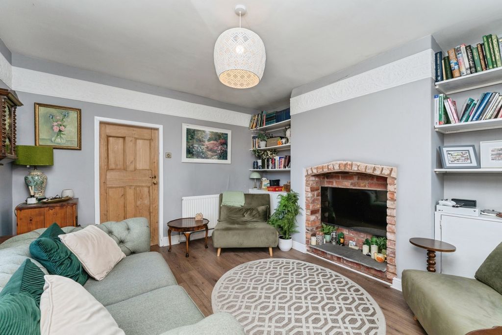 Property photo 3 of 29 Pbox-Img.Jpg
