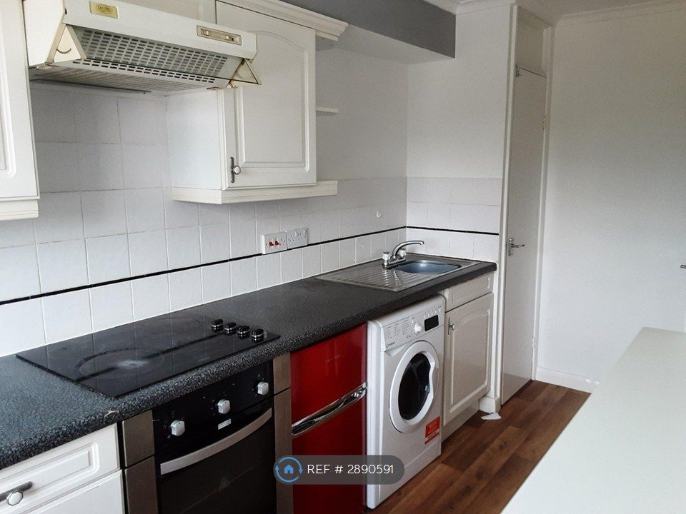 Property photo 1 of 23 Kitchen
