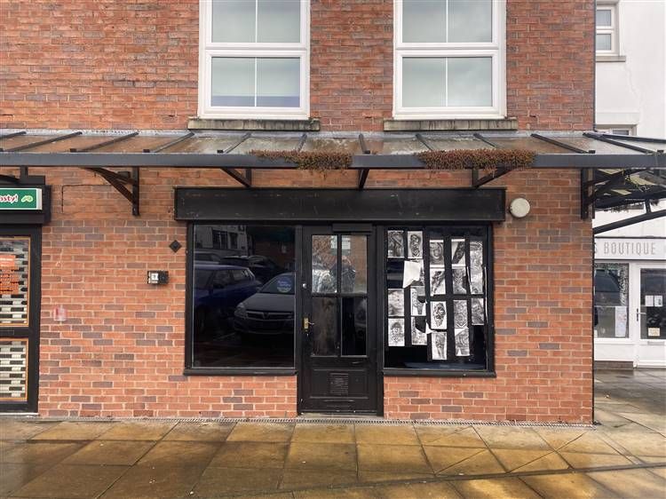 Property photo 1 of 2