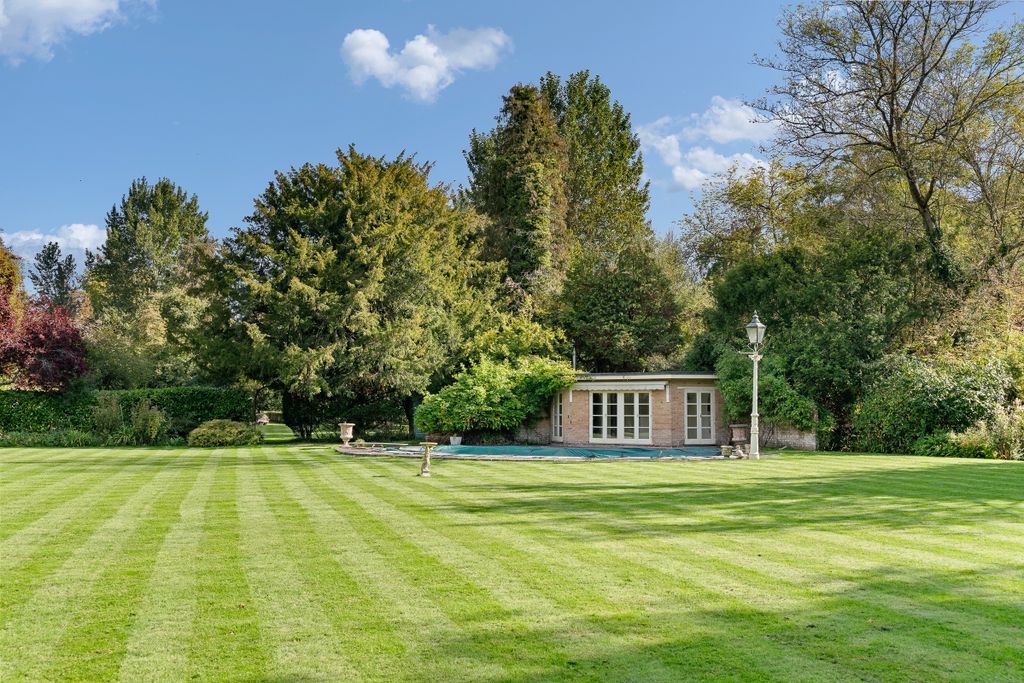 Additional image 21 of 6 bed property for saleGibraltar Lane Cookham, Maidenhead, Maidenhead SL6