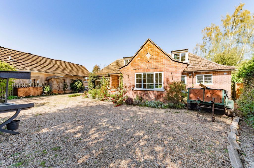 Property photo 1 of 24