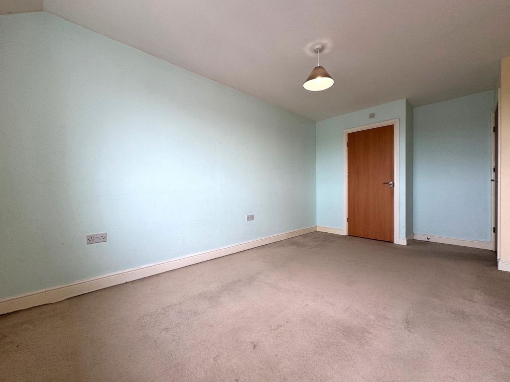 Property photo 3 of 6 Image