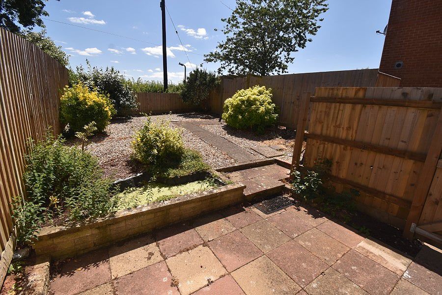 Property photo 2 of 11
