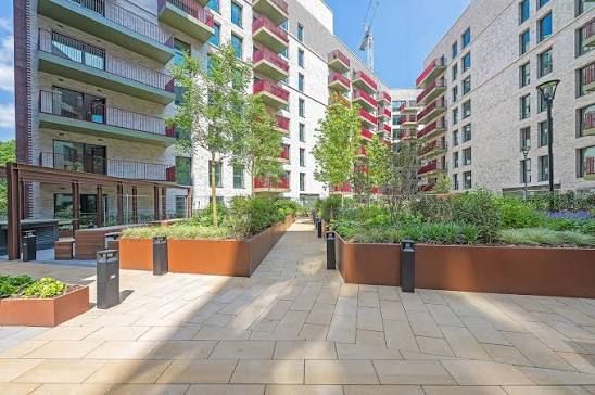 Property photo 1 of 2