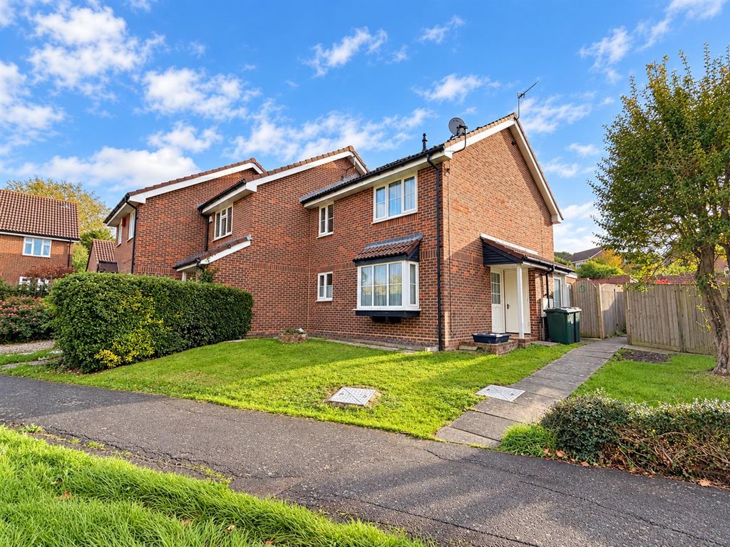 Property photo 1 of 10 Hambleton Close 001.Png