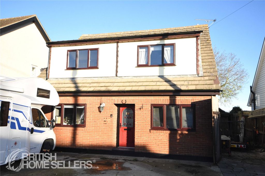 Property photo 2 of 27 Picture No. 23