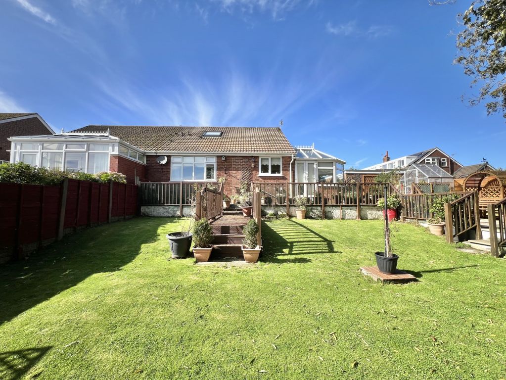Property photo 2 of 23