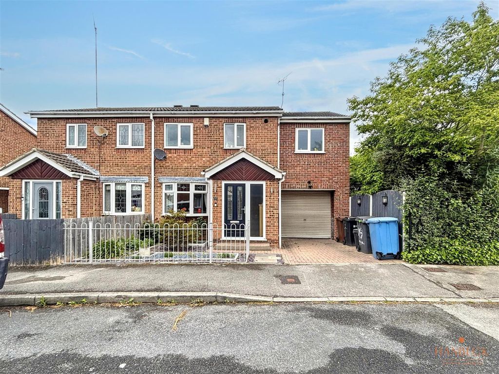 Property photo 1 of 22 1530555A-70dc-4E7F-ba3c-Ecd605Ab9Bb5.Jpg