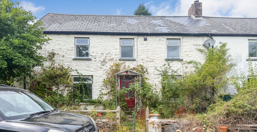 Property photo 1 of 2