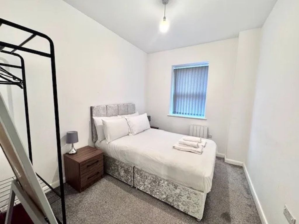 Property photo 3 of 7 Bedroom