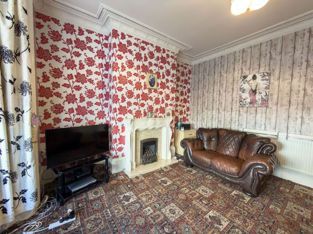 Property photo 2 of 10 Image 2