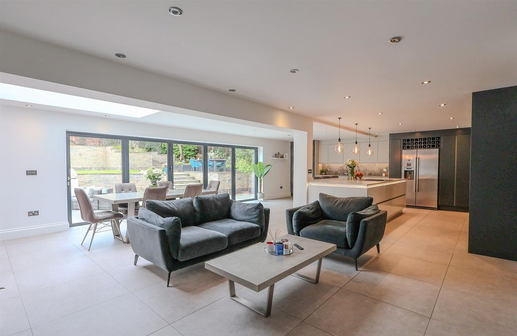 Property photo 2 of 49 Img_2556.Jpg