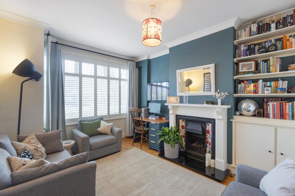 Property photo 2 of 18 Picture No. 05