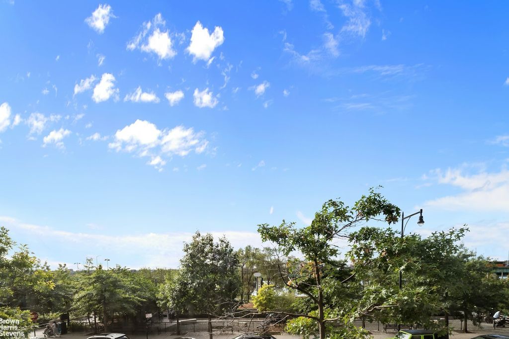 Property photo 3 of 14 <Alttext/>