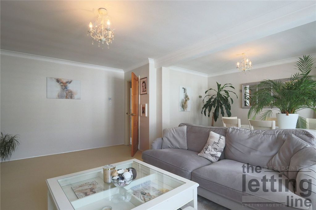 Property photo 2 of 6 Picture No. 07