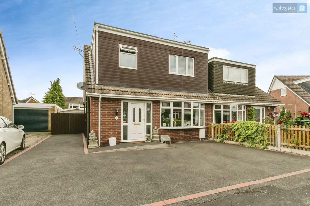 Property photo 1 of 19 Pbox-Img.Jpg