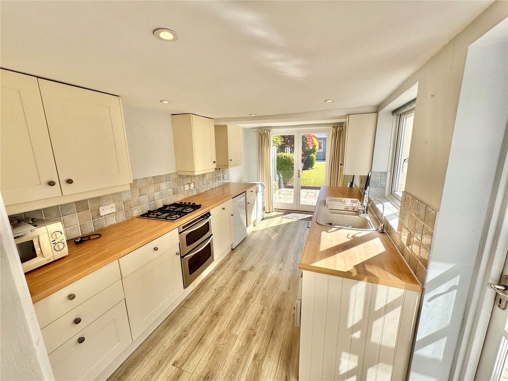 Property photo 3 of 14 Picture No. 36