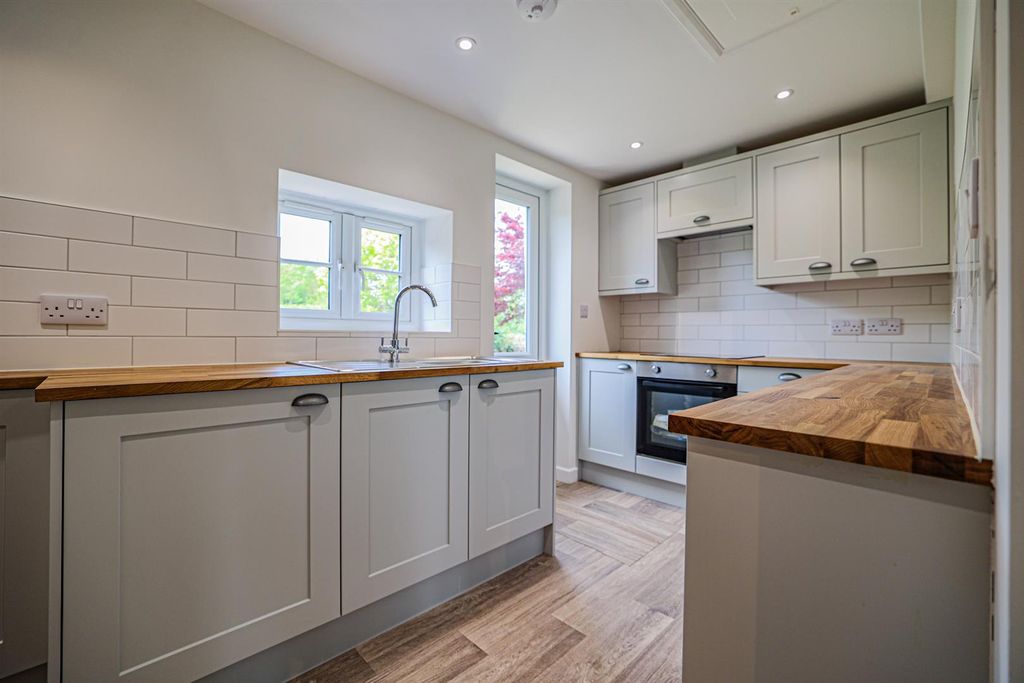Property photo 3 of 25 980A5963.Jpg