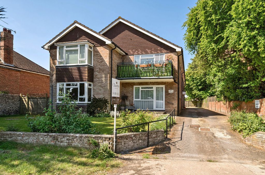 Property photo 1 of 26 1453323-27-69F48A...