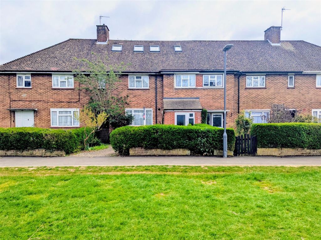 Property photo 1 of 18 Davidson Frost-Wellings, Dfw, Sitwell Grove, Stanm