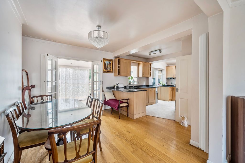 Property photo 3 of 18 Curtis Road, Epsom - Kt19 0LG