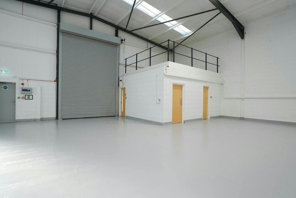 Property photo 3 of 9 cc78d64Ec18933c00280d8715777B4c3-Unit-5A-5.Jpg