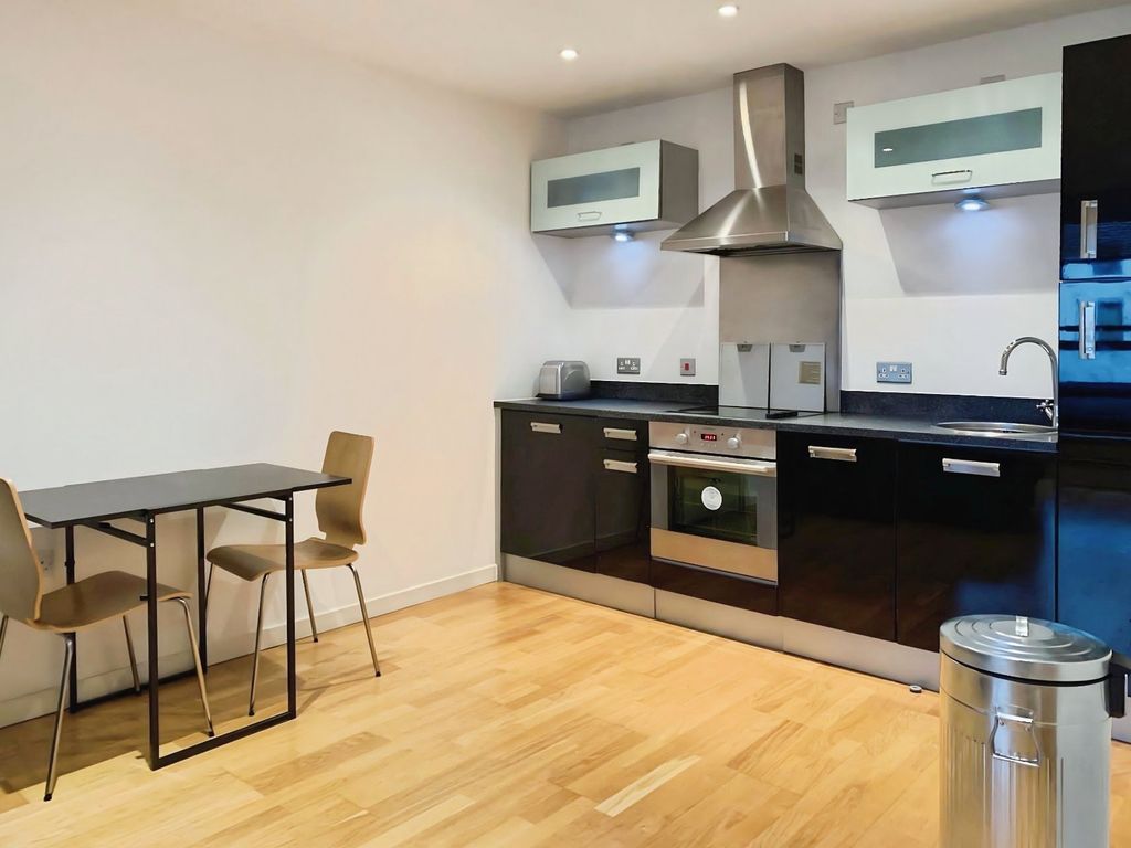 Property photo 3 of 7 Picture No. 08