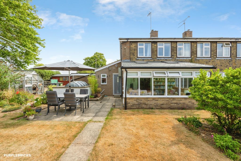 Property photo 1 of 34