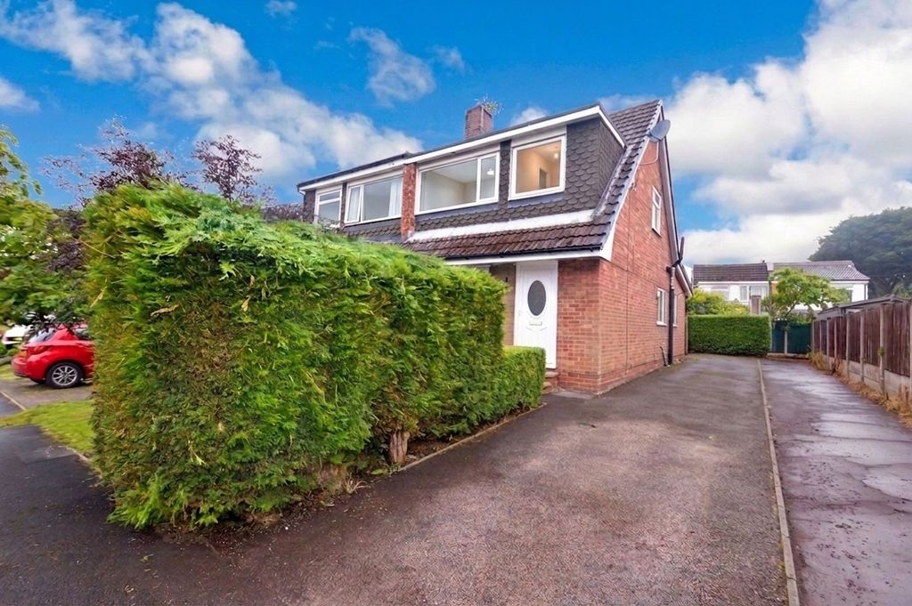 Property photo 2 of 16