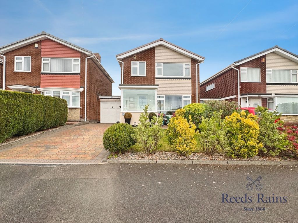 Property photo 1 of 16 Pbox-Img.Jpg