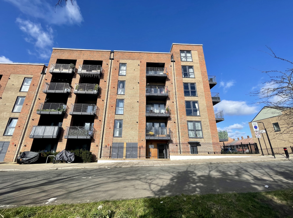 Property photo 1 of 15