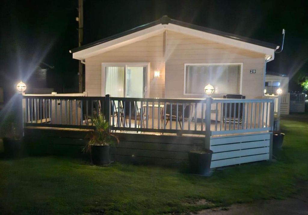 Property photo 2 of 22 620-2.Jpg