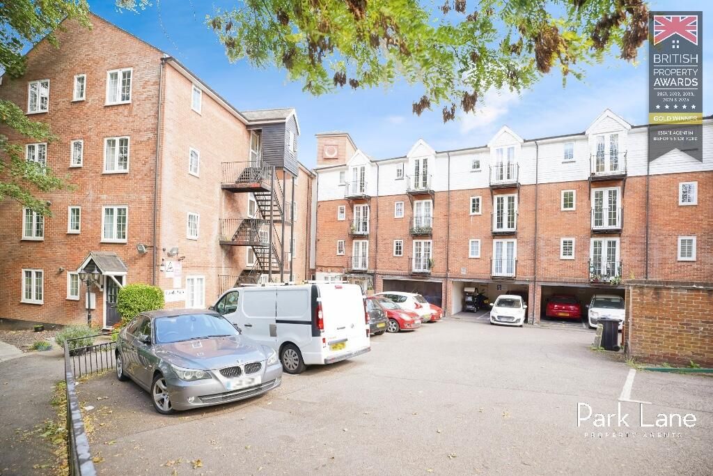 Property photo 1 of 10