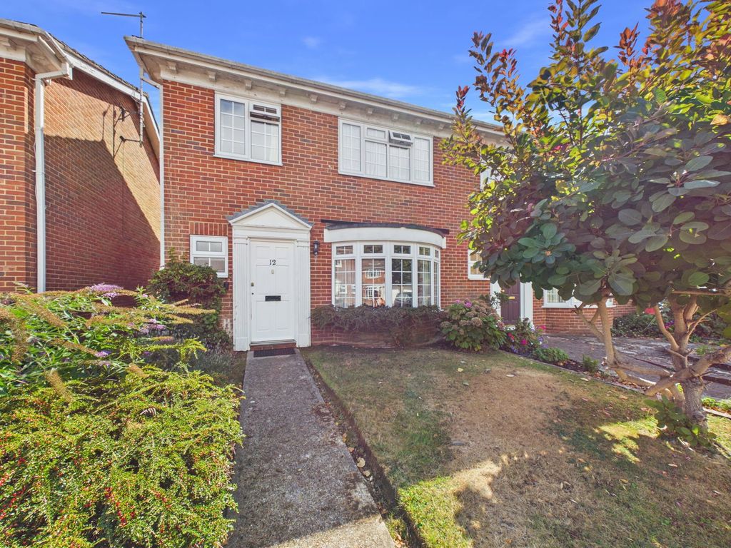 Property photo 1 of 18