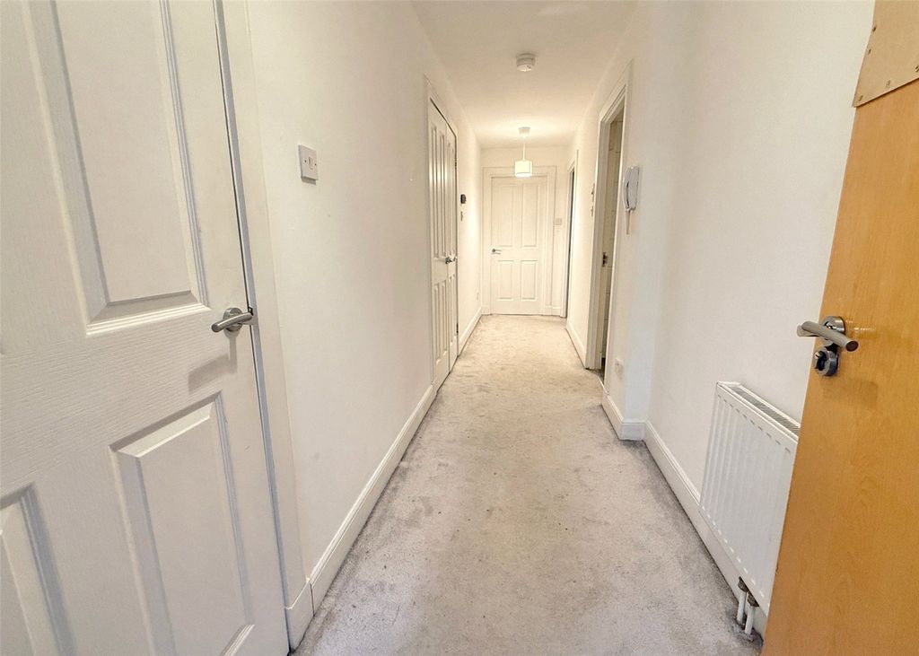 Property photo 2 of 15 Picture No. 07