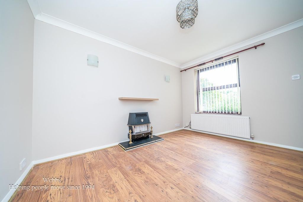 Property photo 3 of 25 Webbs -1.Jpg