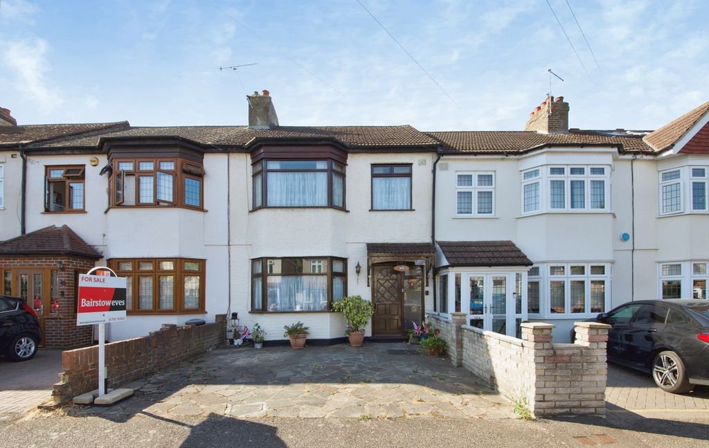 Property photo 1 of 17 Pbox-Img.Jpg