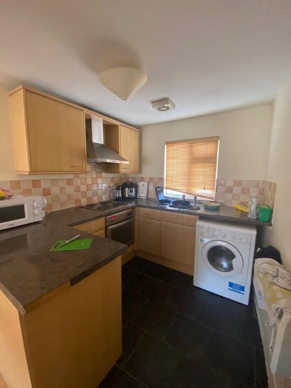 Property photo 1 of 5 9008032.Jpg