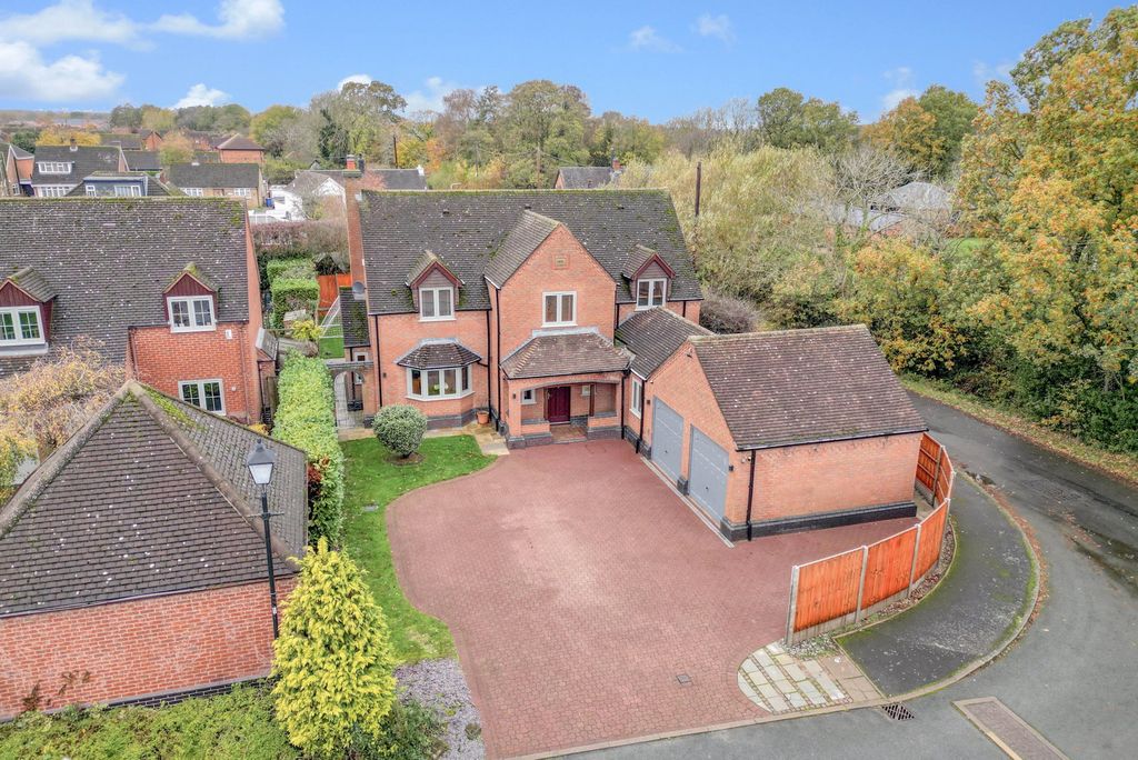 Property photo 1 of 41