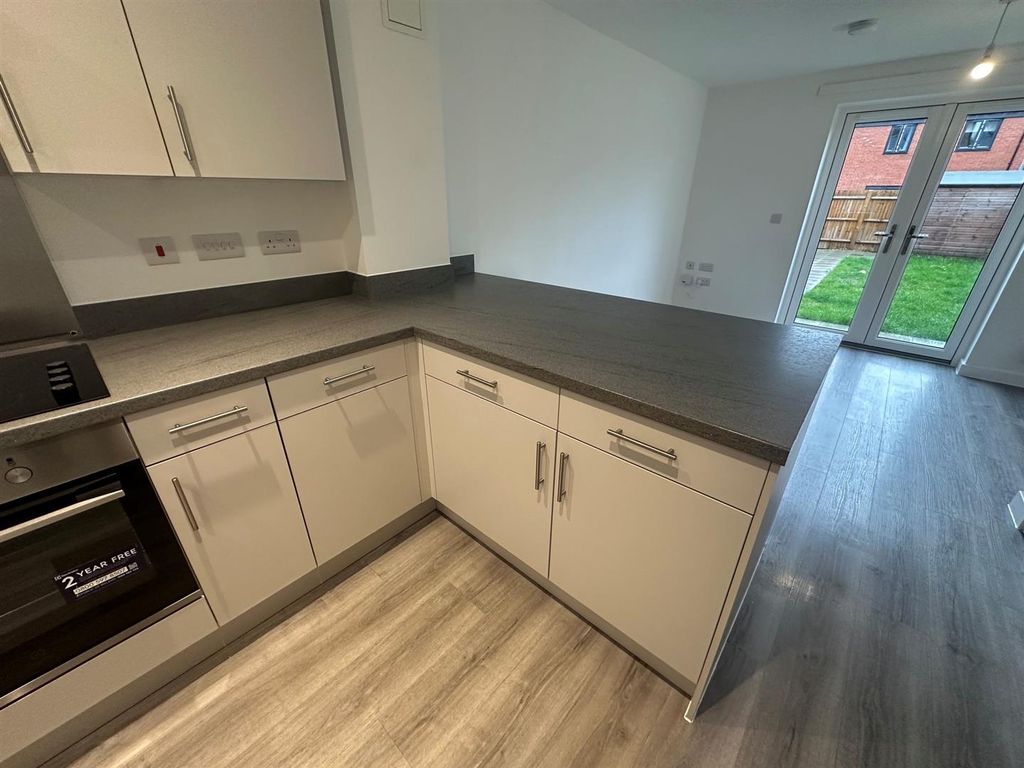 Property photo 3 of 10 Kitchen Lounge 60 Field Fare.Jpg