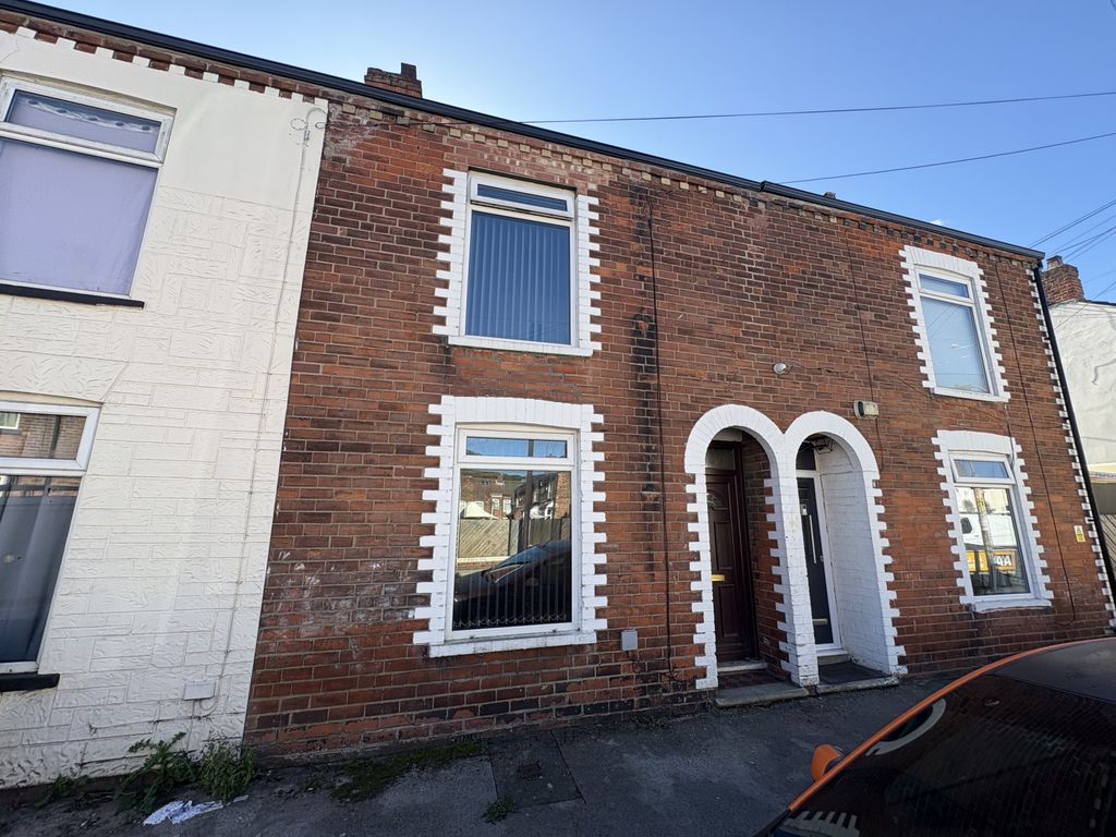 Property photo 1 of 9 3 Bed Terraced House To Rent Folkestone Street, Hull Hu5