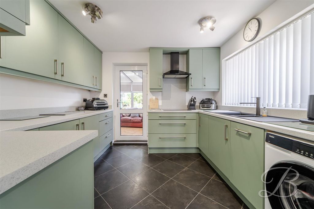 Property photo 2 of 37 Ccltd-44.Jpg