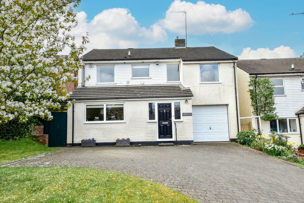 Property photo 3 of 27